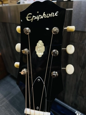 Epiphone USA Texan Antique Natural 3